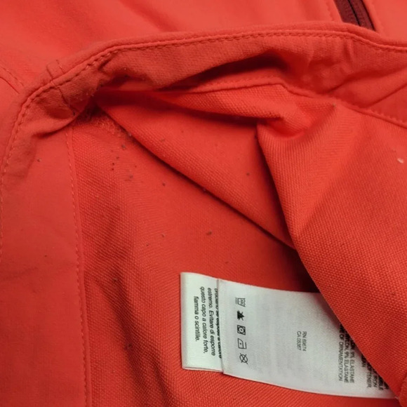 Mountain Hardwear Red Utility Jacket - Picture 4 of 10